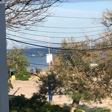 2 P Presqu'ile De Giens Bergerie *