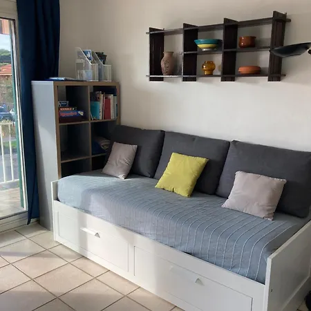 2 P Presqu'ile De Giens Bergerie Appartement *